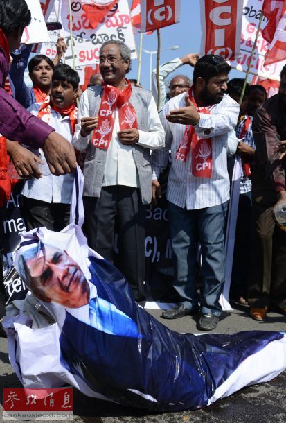 印度活动家示威抗议奥巴马到访