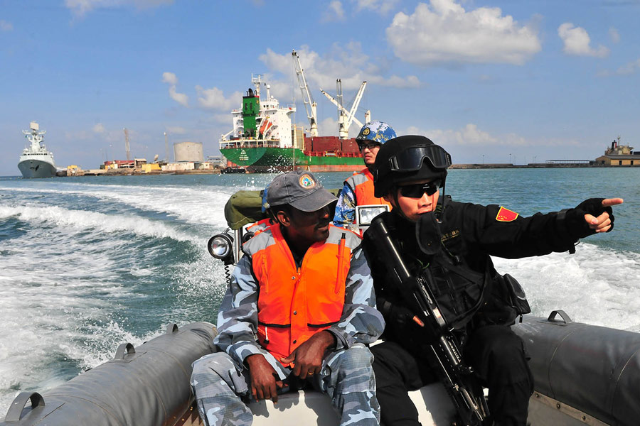 中吉两国海军进行首次海上联合警戒巡逻