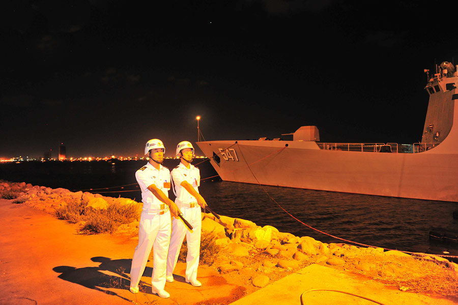 中吉两国海军进行首次海上联合警戒巡逻