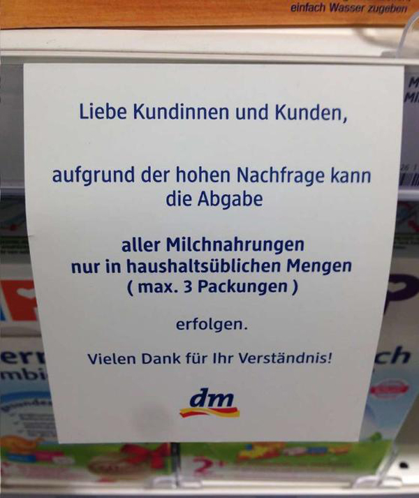 德国法兰克福超市奶粉断货 称中国人抢购是主因