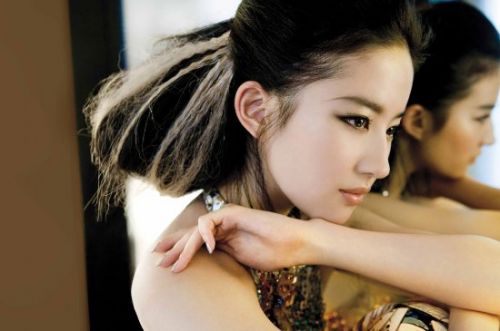 2014全球最美脸蛋100人排名出炉 对比2013（图）