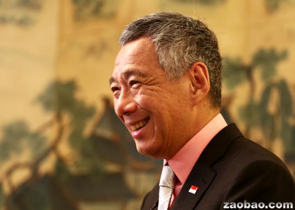 新加坡总理李显龙患前列腺癌 将入院做手术