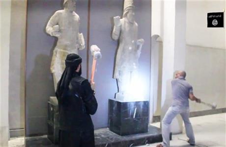 IS破坏伊拉克文物 亚述古国保护神像遭毒手