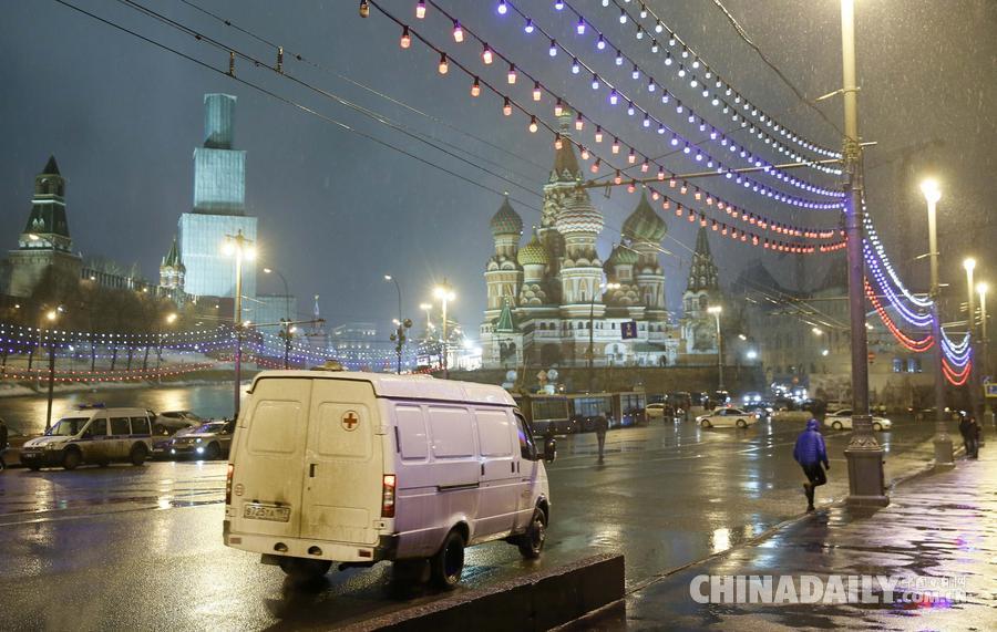 俄罗斯前副总理涅姆佐夫被枪杀 经常组织游行揭露贪腐