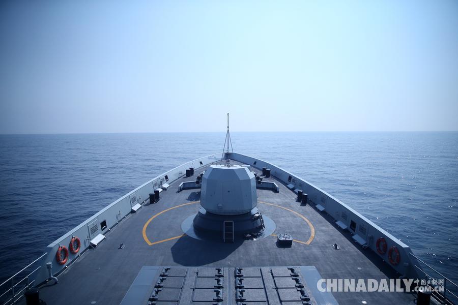 圆满完成也门撤侨任务 中国海军舰队受关注