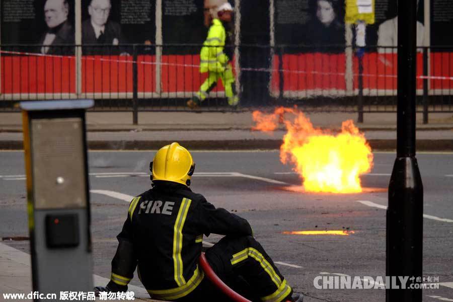 伦敦市中心电缆起火 “重大事件”致2000人被疏散