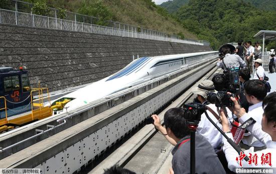 日本公司称其磁悬浮列车创造时速590公里新纪录