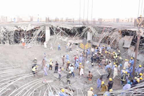 沙特在建会议中心屋顶坍塌 7死6伤2人失踪