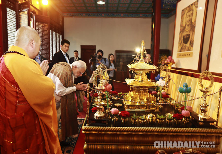 印度总理莫迪参观西安市大兴善寺（组图）