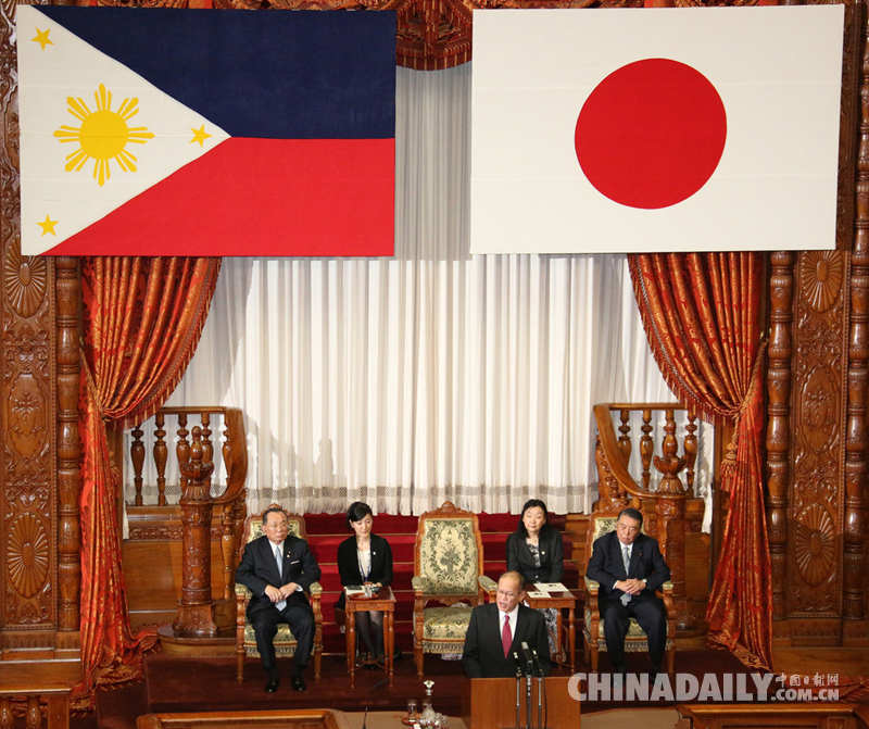 菲律宾总统阿基诺会晤安倍 企图借日本制衡中国