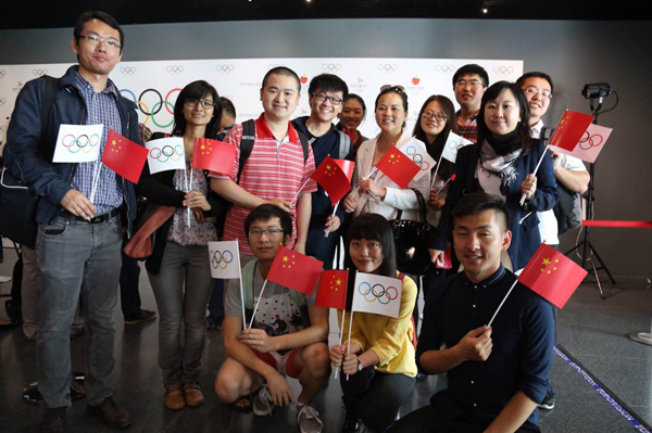 刘延东会见支持北京申办冬奥会的中国留学生代表