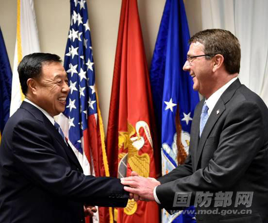 范长龙与美国国防部长卡特举行会谈