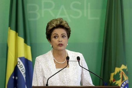 涉嫌收受涉贪公司献金遭调查 巴西总统任期恐受影响