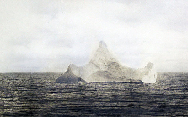 撞沉泰坦尼克号冰山照片曝光 附目击者陈述、可信度最高