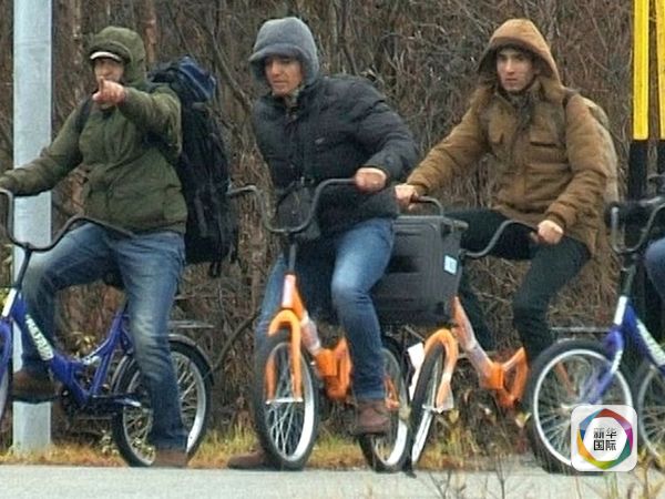 赴欧难民新工具：儿童自行车