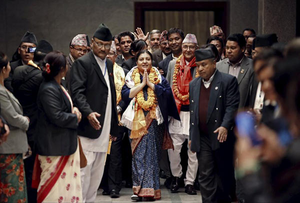 尼泊尔政坛新气象 选出首位女总统
