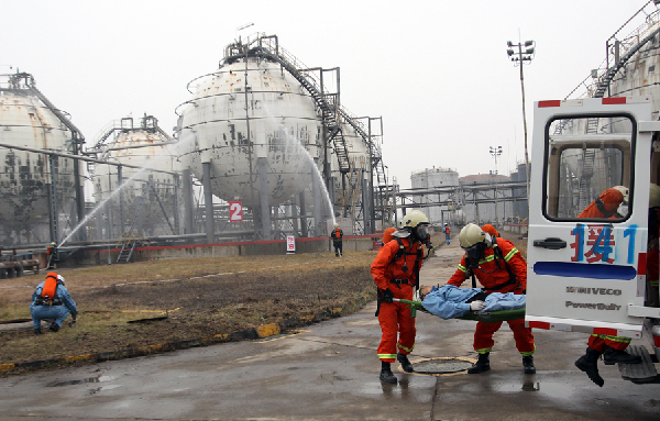 北京举行2015年突发环境事件应急演练