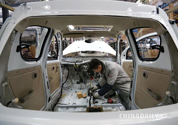 外媒：中国将成全球最大新能源汽车市场 带动经济转型升级