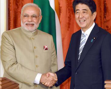 日本拿下印度高铁项目 签署军事协议