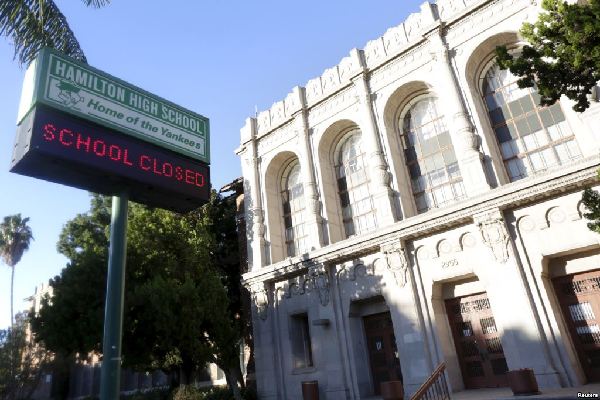 洛杉矶接袭击威胁 全市64万学生紧急停课