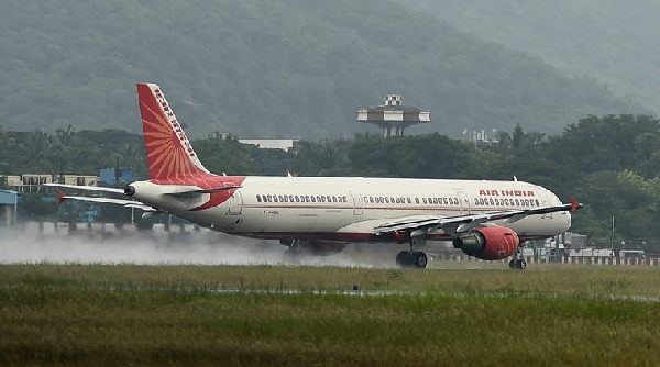 印度航空地勤 遭吸入引擎残死