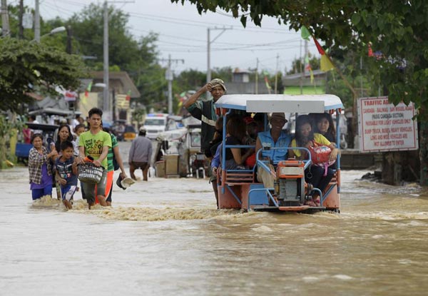 台风“茉莉”侵袭菲律宾41人死亡 全国进入灾难状态