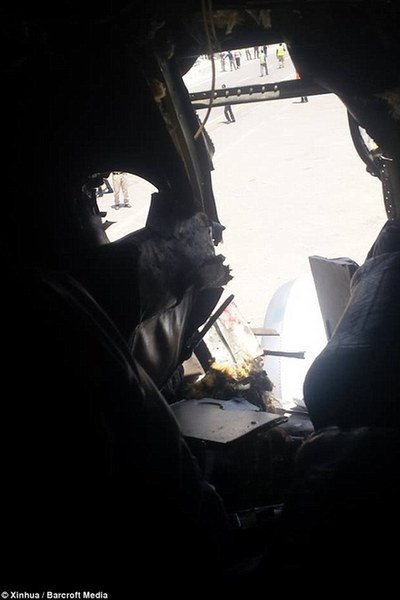 索马里客机空中爆炸 疑似携带炸弹乘客被吸出舱外