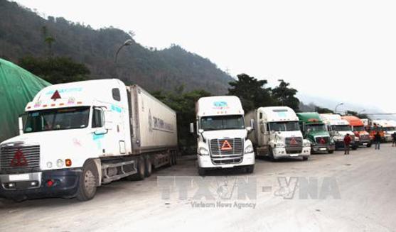 越媒：数百辆集装箱车滞留在与中国云南省接壤的越南河江省清水国际口岸