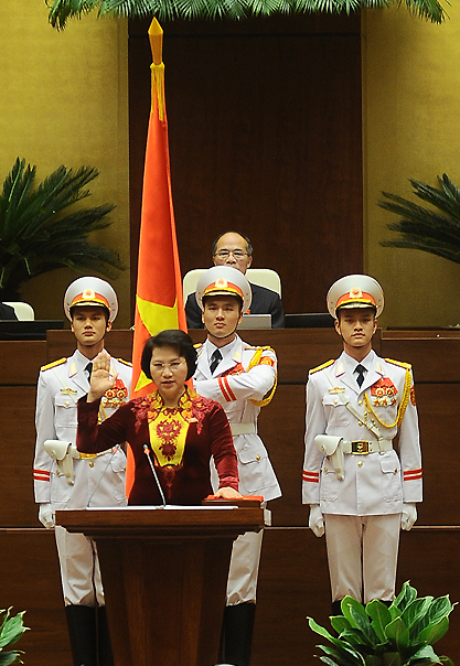 陈大光先生被介绍担任越南国家主席