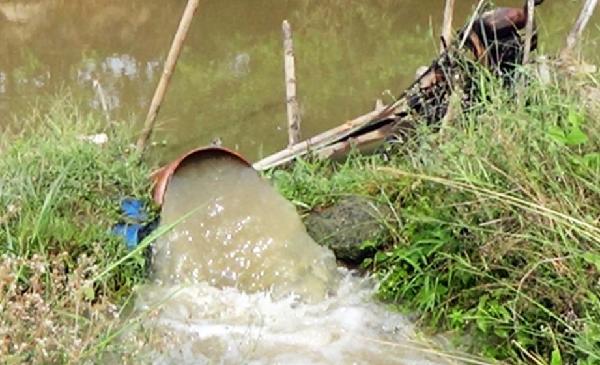 中国景洪水库注入湄公河的水已抵达越南西部各省 百姓开始播撒夏秋稻种