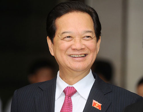 越南国家主席陈大光呈请国会批准免除阮晋勇先生国防安全委会副主席职务