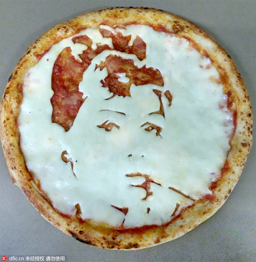 澳厨师制作名人肖像披萨 小伙伴们舍得吃么？