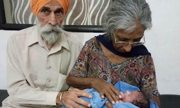 印度老妇结婚46年首次得子 或为世界最高龄产妇