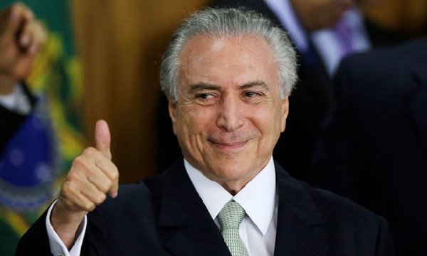 巴西代理总统蜜月期或很短 面临4大挑战