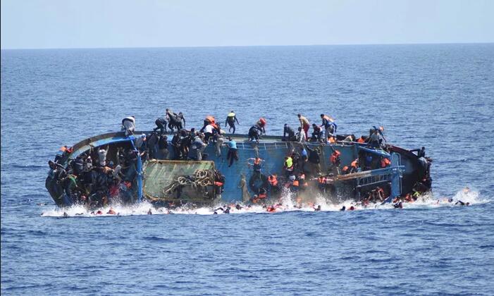 联合国难民署：地中海经历“死亡周” 逾700偷渡者丧生