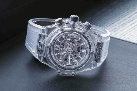 太豪了！全透明蓝宝石手表将面世 晶莹剔透售价840万元