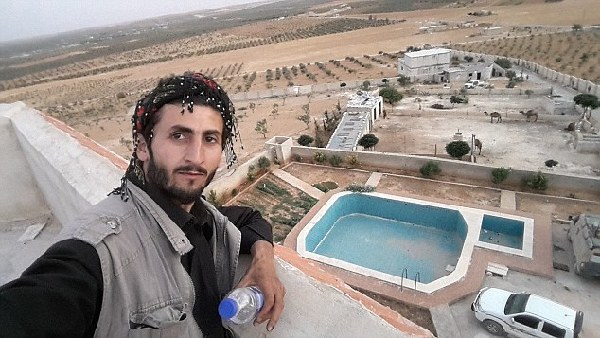沙漠豪宅遭遗弃 IS首领或不堪美空袭逃离叙利亚