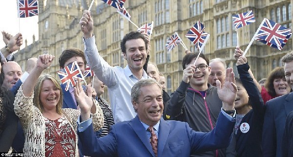 英国公投确定退出欧盟 首相卡梅伦或辞职