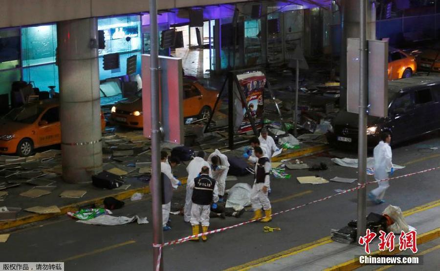 土耳其爆炸：3名炸弹客进入机场一幕曝光
