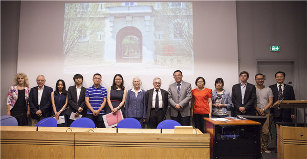 中法学院为在法中国留学生发放奖学金，鼓励中法文化交流