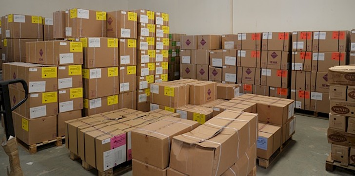 世卫组织向几内亚赠送4批药品