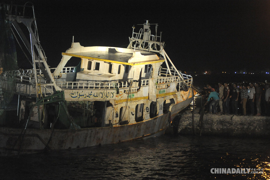 埃及海军发现倾覆非法移民船 遇难人数继续上升