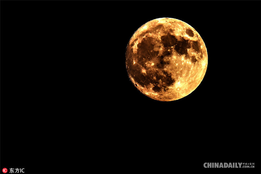 全球多地迎超级月亮(图)[3]- 中国日报网