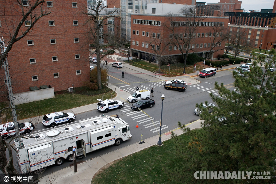 美国俄亥俄州立大学发生砍人事件 凶手被击毙