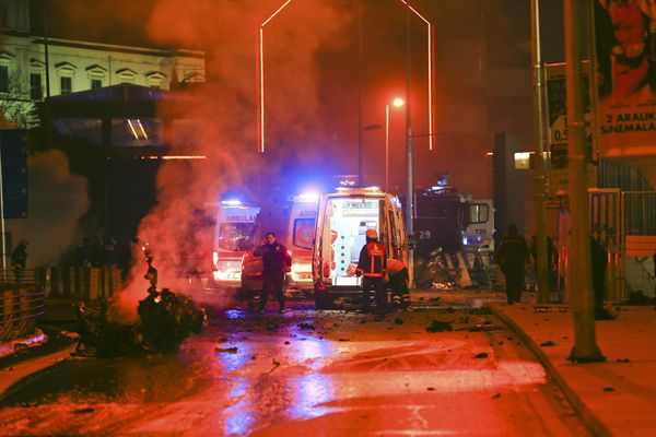 土耳其爆炸案致38人死亡 库尔德武装组织宣布负责
