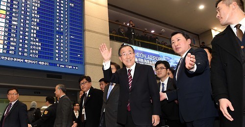 潘基文返乡再提以身许国 彰显参选韩国总统意愿