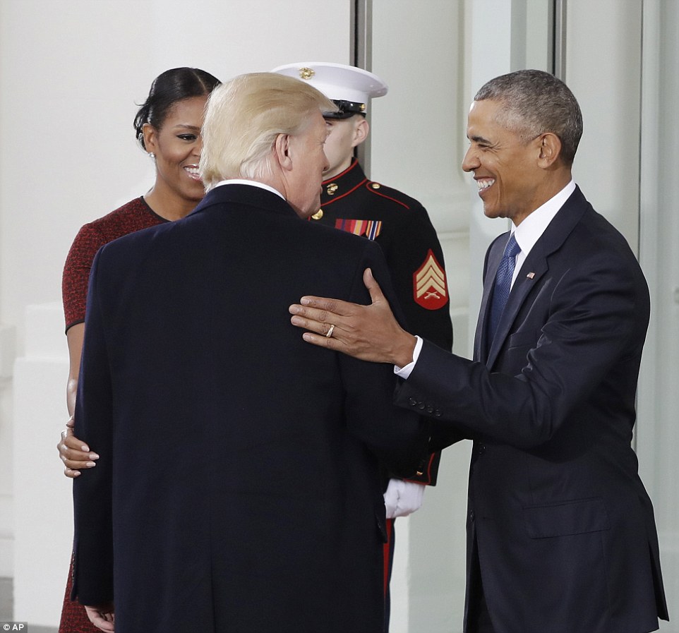 奥巴马在白宫迎接特朗普：候任总统 祝贺你！