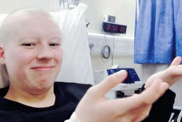 剃头扮癌症晚期 英少年被指说谎向慈善机构骗援助