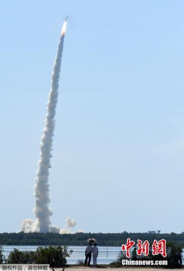 印媒：104颗卫星升空后成功入轨 总理穆迪祝贺