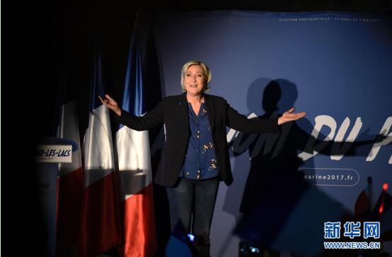 法大选进入“揭黑”模式 谁在借“法国病”得利？